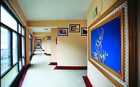 Hotel Pride Continental